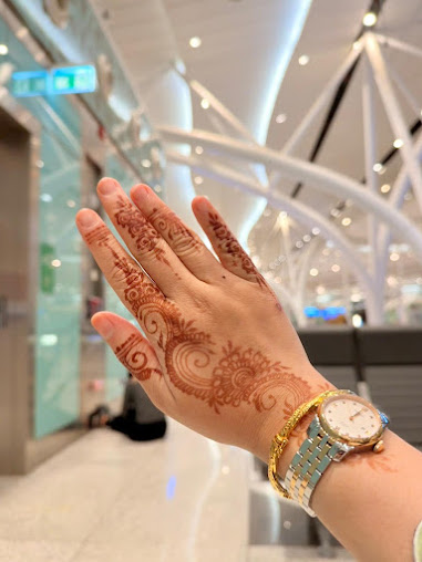 Palm henna design with fine detailing